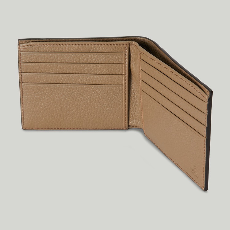 739475.AABY0.2801.008.080.0000.Light Jumbo GG wallet